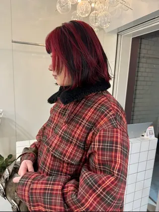 ミディアム 室屋 鈴音のヘアスタイル