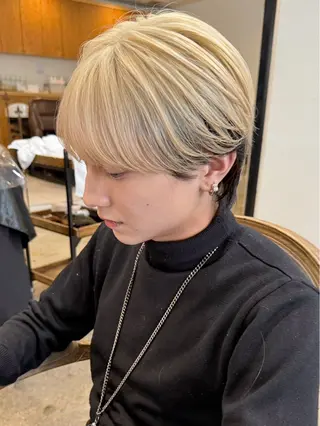 カラー メンズ メンズカラー特化⭐️ 三宅陸斗のヘアスタイル