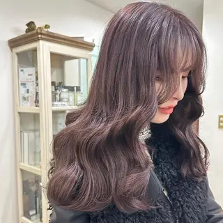 セミロング カラー ORIKA 美容室のヘアスタイル