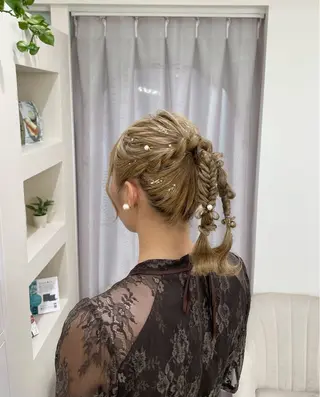 ヘアアレンジ 東梅田エリアカラー ヘアセットNo. 1のヘアスタイル