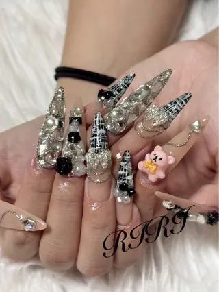 ネイル riri オーナーのネイルデザイン