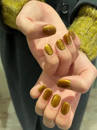 ネイル une／YUKINA 🫧大人nuanceのネイルデザイン