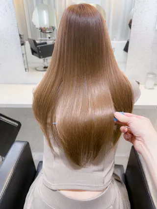 ロング カラー 艶髪ブリーチ 永井竜也のヘアスタイル