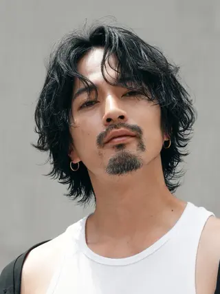 ミディアム 新規クーポン fifth前比嘉💥のヘアスタイル