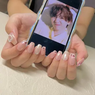 ネイル b'6 by Stir所属・b'6 SAKINAのネイルデザイン