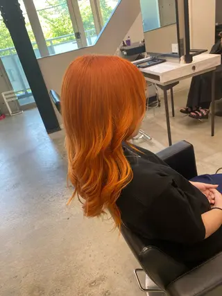 ロング カラー 友利 翔太のヘアスタイル