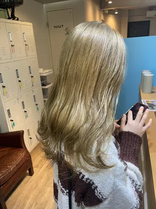 カラー 四ッ井 翔のヘアスタイル