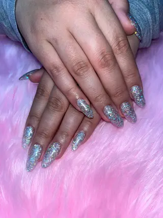 ネイル 川崎 友美のネイルデザイン