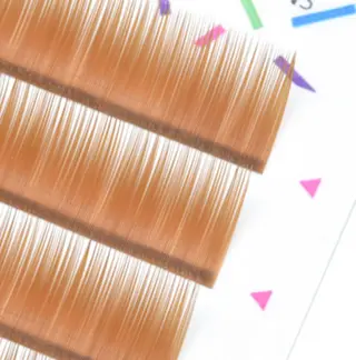 マツエク・マツパ 西村 未羽/ﾏﾂｴｸ /網紅/ﾊﾟﾘのマツエク・マツパデザイン