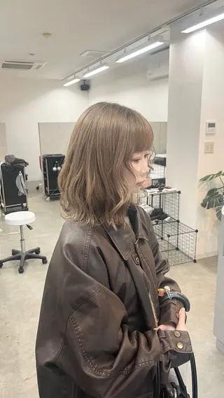 カラー one × one HAIR所属・ハイトーンカラー/ yuuaのヘアスタイル