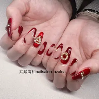 ネイル R inのネイルデザイン