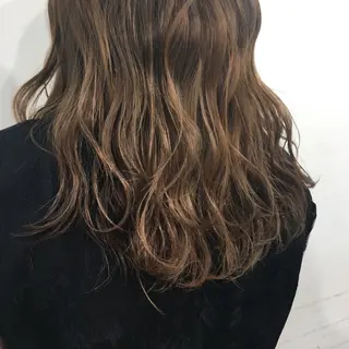 ミディアム パーマ 🌈艶髪　矯正 川崎　海🌈のヘアスタイル
