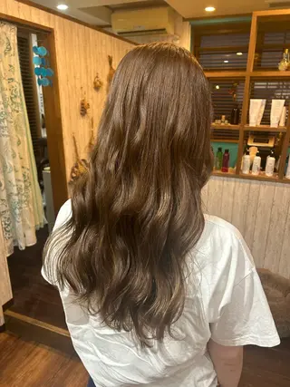 ロング カラー 早坂 さくらのヘアスタイル