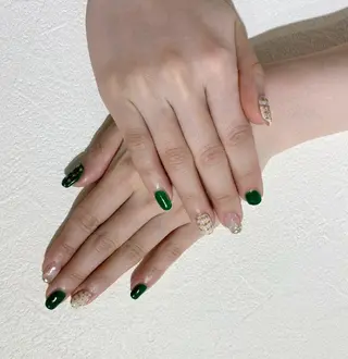 ネイル Fleur 【フルール】のネイルデザイン