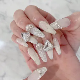 ネイル Queen Nail 　クイーンネイルのネイルデザイン