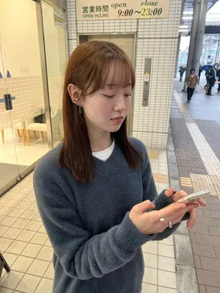 ミディアム 韓国ボブ/縮毛矯正 /レイヤーカットのヘアスタイル