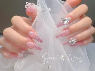 ネイル Sunnyサニー所属・桝井 春奈のネイルデザイン