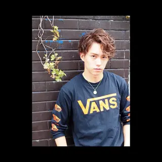 ミディアム 及川シゲル 髪質改善講師のヘアスタイル