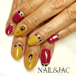 ネイル 島屋 千奈美のネイルデザイン