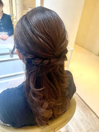 ロング ヘアアレンジ 人見知りさんでも安心 奥田 里佳子のヘアスタイル