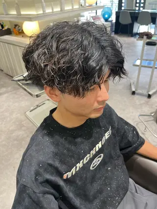 パーマ メンズ 吉見 涼のヘアスタイル