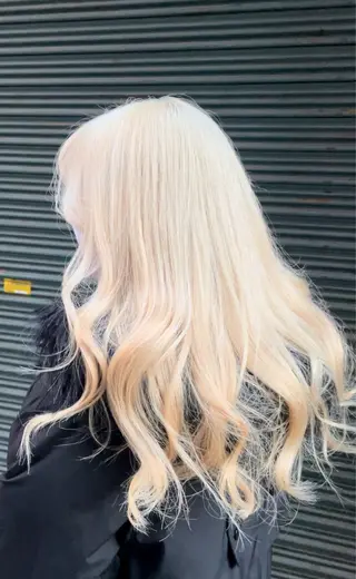 カラー 韓国レイヤー➰北田 陸斗➰コテ巻きパーマのヘアスタイル