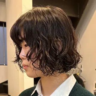 ショート みさき/パーマ/ハ イトーン指名No.1のヘアスタイル