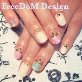 ネイル ＦreeDoＭ   Design所属・W KUMIのネイルデザイン