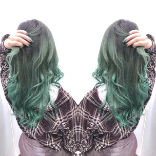 セミロング カラー 髪質改善特化サロン ICONIQ天神店のヘアスタイル