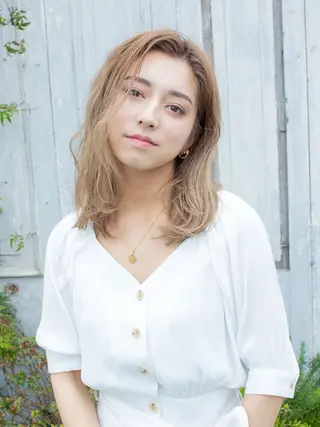ミディアム 谷 健吾のヘアスタイル