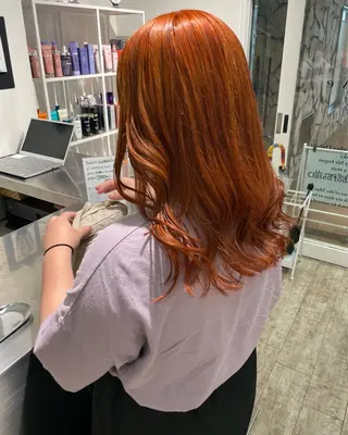 ロング カラー Behive 仙台駅前店所属・クドウ ヒカリのヘアスタイル