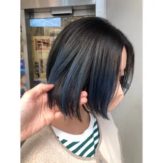 ショート カラー 推しカラー✨ オタク美容師ユウカのヘアスタイル