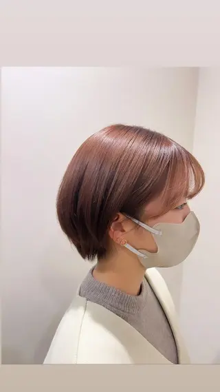 ショート カラー オカベ ショウマのヘアスタイル