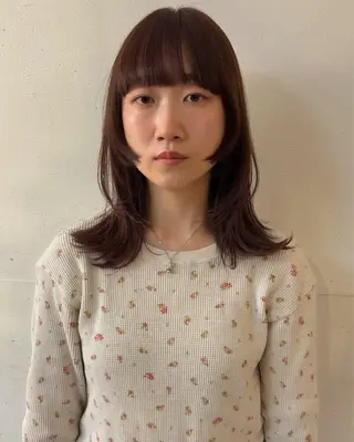 ミディアム RikO *. 海外風ヘアのヘアスタイル