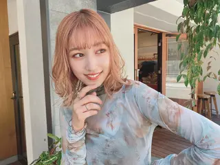 ミディアム Rubikなかもず タケウチのヘアスタイル