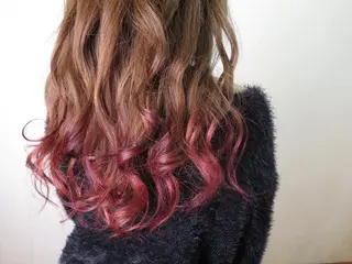 ロング カラー 荒木 ひろかのヘアスタイル