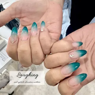 ネイル Laughing所属・Laughing ラフィングのマツエク・マツパデザイン