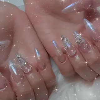 ネイル LUANA所属・LUANA ジュリのネイルデザイン