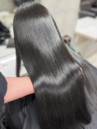 ロング Clore所属・うる艶ヘア♡韓国好き 透明感　shotaのヘアスタイル