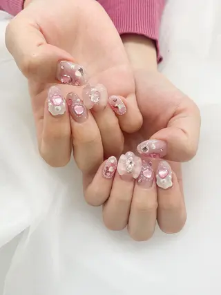 ネイル 五十嵐 美智のネイルデザイン