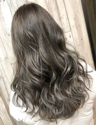 ロング 泉 大基のヘアスタイル