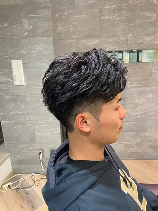 メンズ メンズ特化/フェザー /パーマ/伊勢元のヘアスタイル