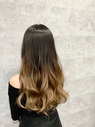 ロング _WHITE 天神店のヘアスタイル