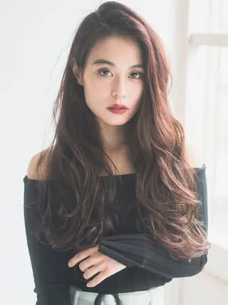 ミディアム マーブル東京 三軒茶屋 美容室のヘアスタイル