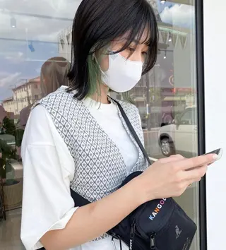 カラー MATTY azusaのヘアスタイル