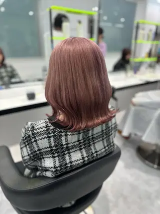 セミロング カラー 🫧ハイトーン🫧 ベージュ🫧徹哉のヘアスタイル