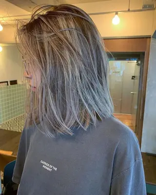 カラー NERO 松井 隆人のヘアスタイル