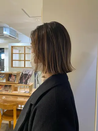 ショート SALOWIN原宿iori店所属・レイヤー🌟艶カラー 🕊まやのヘアスタイル