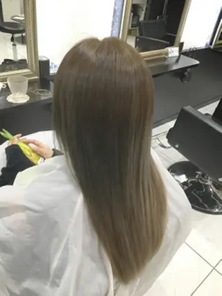 ロング 🦖店長🦖pino #しのだスペシャルのヘアスタイル