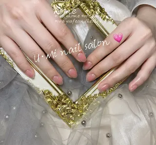 ネイル U·Mi nail salon所属・U·MI 長さ出し専門店のネイルデザイン